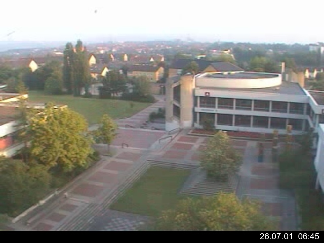 Foto der Webcam: Verwaltungsgeb&auml;ude, Innenhof mit Audimax, H&ouml;rsaal-Geb&auml;ude 1