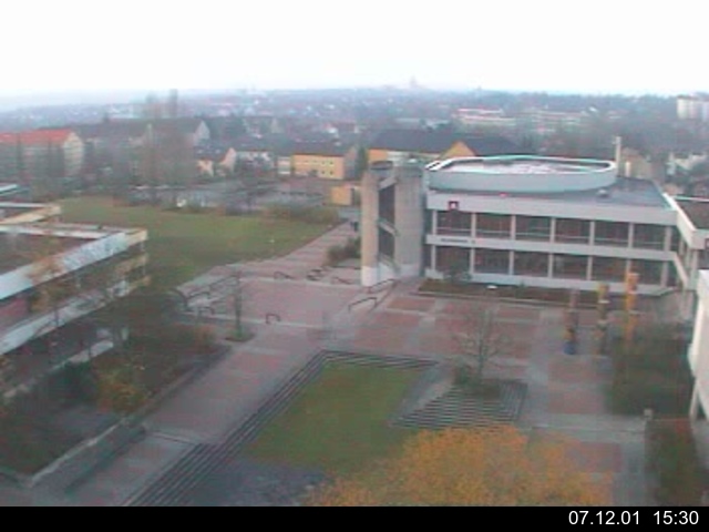 Foto der Webcam: Verwaltungsgeb&auml;ude, Innenhof mit Audimax, H&ouml;rsaal-Geb&auml;ude 1