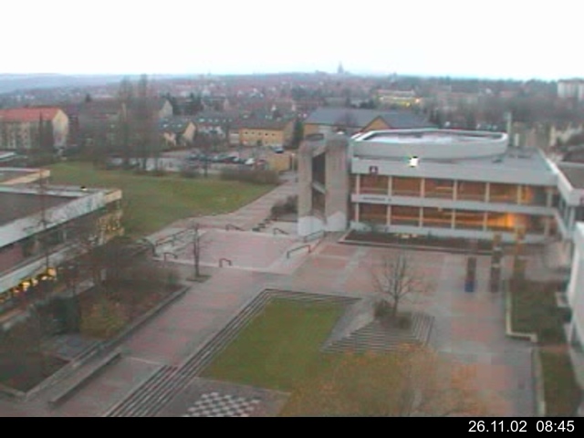 Foto der Webcam: Verwaltungsgeb&auml;ude, Innenhof mit Audimax, H&ouml;rsaal-Geb&auml;ude 1