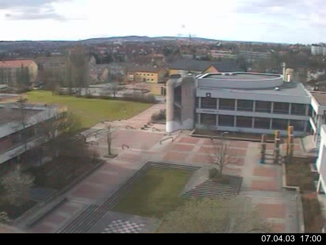 Foto der Webcam: Verwaltungsgeb&auml;ude, Innenhof mit Audimax, H&ouml;rsaal-Geb&auml;ude 1