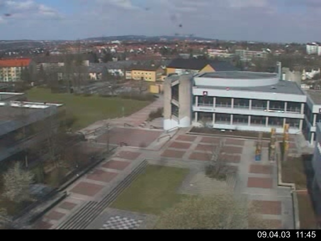 Foto der Webcam: Verwaltungsgeb&auml;ude, Innenhof mit Audimax, H&ouml;rsaal-Geb&auml;ude 1
