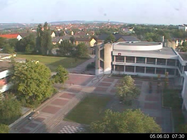 Foto der Webcam: Verwaltungsgeb&auml;ude, Innenhof mit Audimax, H&ouml;rsaal-Geb&auml;ude 1