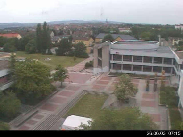 Foto der Webcam: Verwaltungsgeb&auml;ude, Innenhof mit Audimax, H&ouml;rsaal-Geb&auml;ude 1