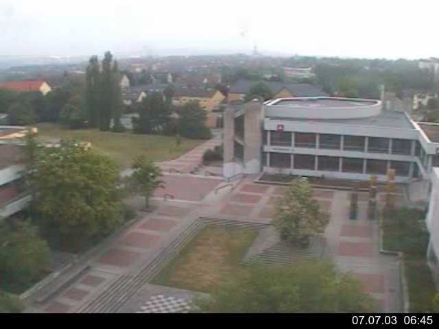 Foto der Webcam: Verwaltungsgeb&auml;ude, Innenhof mit Audimax, H&ouml;rsaal-Geb&auml;ude 1
