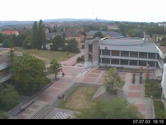 Foto der Webcam: Verwaltungsgeb&auml;ude, Innenhof mit Audimax, H&ouml;rsaal-Geb&auml;ude 1