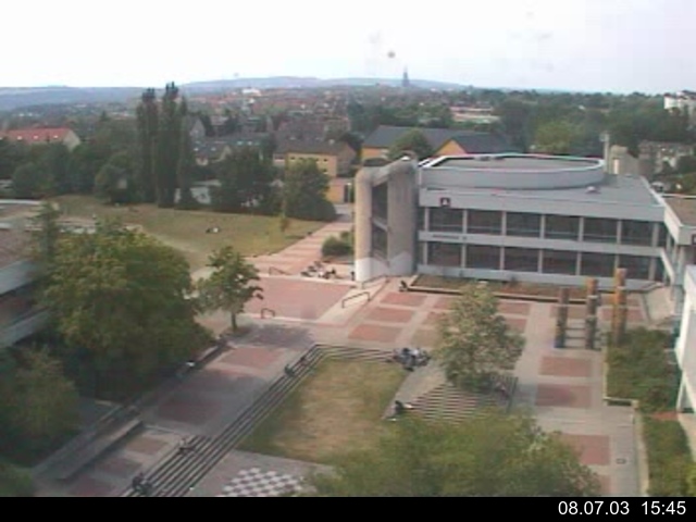 Foto der Webcam: Verwaltungsgeb&auml;ude, Innenhof mit Audimax, H&ouml;rsaal-Geb&auml;ude 1