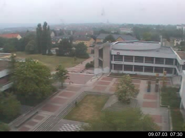 Foto der Webcam: Verwaltungsgeb&auml;ude, Innenhof mit Audimax, H&ouml;rsaal-Geb&auml;ude 1