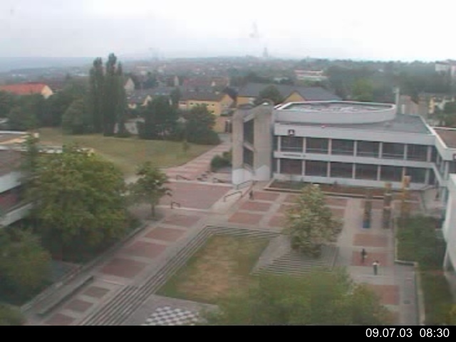 Foto der Webcam: Verwaltungsgeb&auml;ude, Innenhof mit Audimax, H&ouml;rsaal-Geb&auml;ude 1