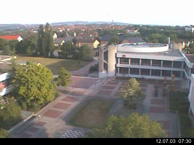 Foto der Webcam: Verwaltungsgeb&auml;ude, Innenhof mit Audimax, H&ouml;rsaal-Geb&auml;ude 1