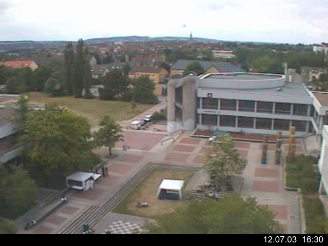 Foto der Webcam: Verwaltungsgeb&auml;ude, Innenhof mit Audimax, H&ouml;rsaal-Geb&auml;ude 1