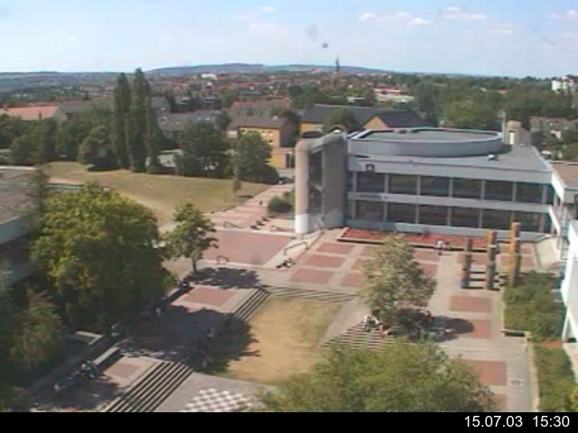 Foto der Webcam: Verwaltungsgeb&auml;ude, Innenhof mit Audimax, H&ouml;rsaal-Geb&auml;ude 1