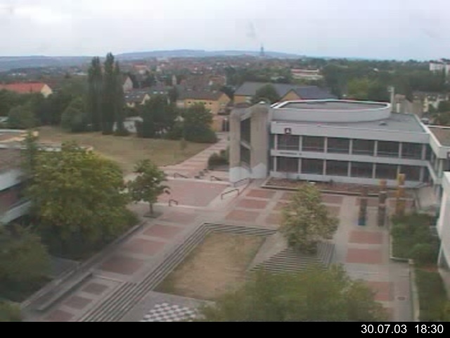 Foto der Webcam: Verwaltungsgeb&auml;ude, Innenhof mit Audimax, H&ouml;rsaal-Geb&auml;ude 1