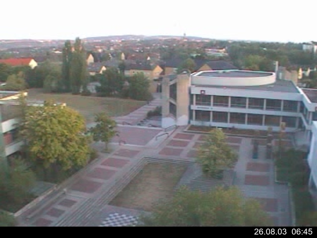 Foto der Webcam: Verwaltungsgeb&auml;ude, Innenhof mit Audimax, H&ouml;rsaal-Geb&auml;ude 1