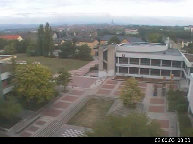 Foto der Webcam: Verwaltungsgeb&auml;ude, Innenhof mit Audimax, H&ouml;rsaal-Geb&auml;ude 1