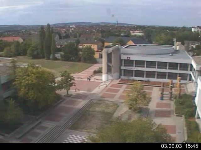 Foto der Webcam: Verwaltungsgeb&auml;ude, Innenhof mit Audimax, H&ouml;rsaal-Geb&auml;ude 1