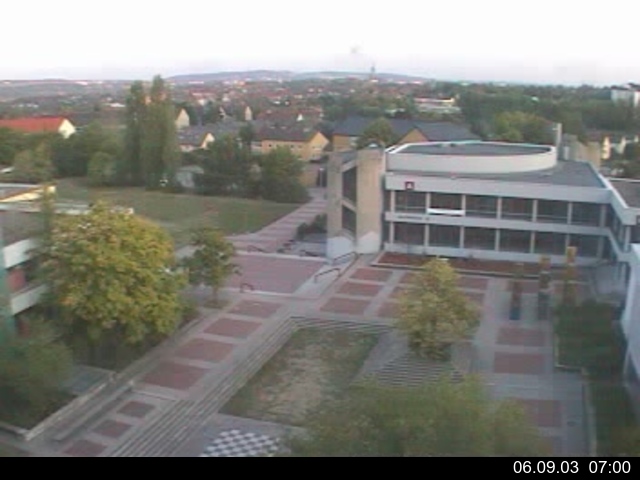 Foto der Webcam: Verwaltungsgeb&auml;ude, Innenhof mit Audimax, H&ouml;rsaal-Geb&auml;ude 1