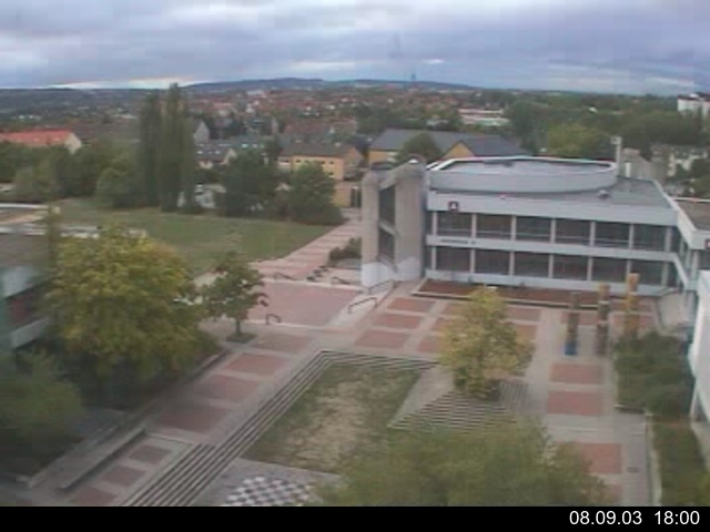 Foto der Webcam: Verwaltungsgeb&auml;ude, Innenhof mit Audimax, H&ouml;rsaal-Geb&auml;ude 1