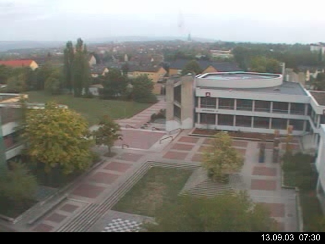 Foto der Webcam: Verwaltungsgeb&auml;ude, Innenhof mit Audimax, H&ouml;rsaal-Geb&auml;ude 1