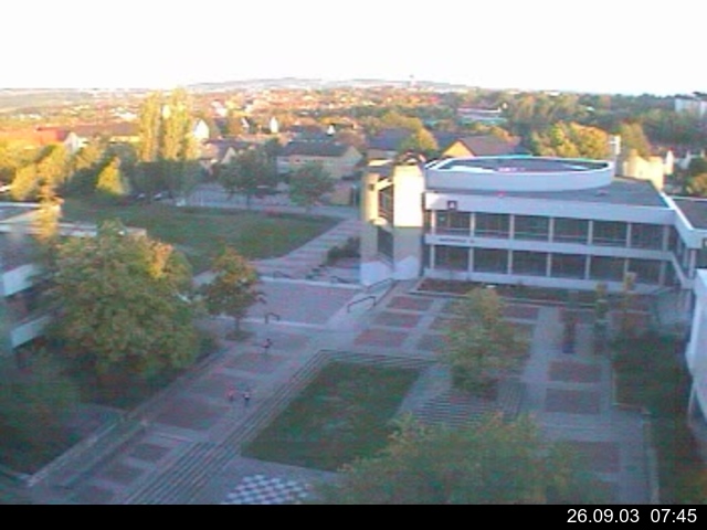 Foto der Webcam: Verwaltungsgeb&auml;ude, Innenhof mit Audimax, H&ouml;rsaal-Geb&auml;ude 1