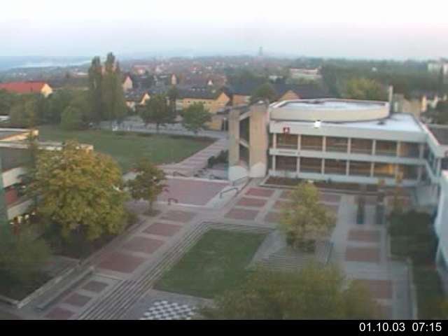 Foto der Webcam: Verwaltungsgeb&auml;ude, Innenhof mit Audimax, H&ouml;rsaal-Geb&auml;ude 1