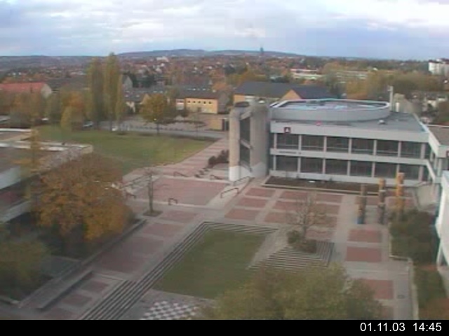 Foto der Webcam: Verwaltungsgeb&auml;ude, Innenhof mit Audimax, H&ouml;rsaal-Geb&auml;ude 1