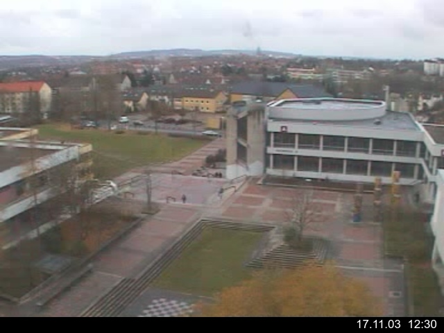 Foto der Webcam: Verwaltungsgeb&auml;ude, Innenhof mit Audimax, H&ouml;rsaal-Geb&auml;ude 1