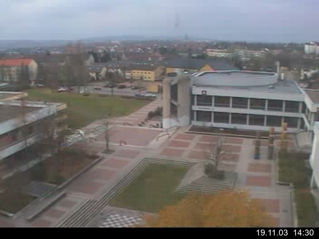 Foto der Webcam: Verwaltungsgeb&auml;ude, Innenhof mit Audimax, H&ouml;rsaal-Geb&auml;ude 1