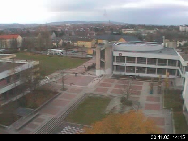 Foto der Webcam: Verwaltungsgeb&auml;ude, Innenhof mit Audimax, H&ouml;rsaal-Geb&auml;ude 1