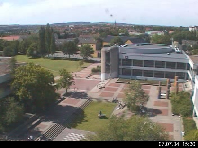 Foto der Webcam: Verwaltungsgeb&auml;ude, Innenhof mit Audimax, H&ouml;rsaal-Geb&auml;ude 1