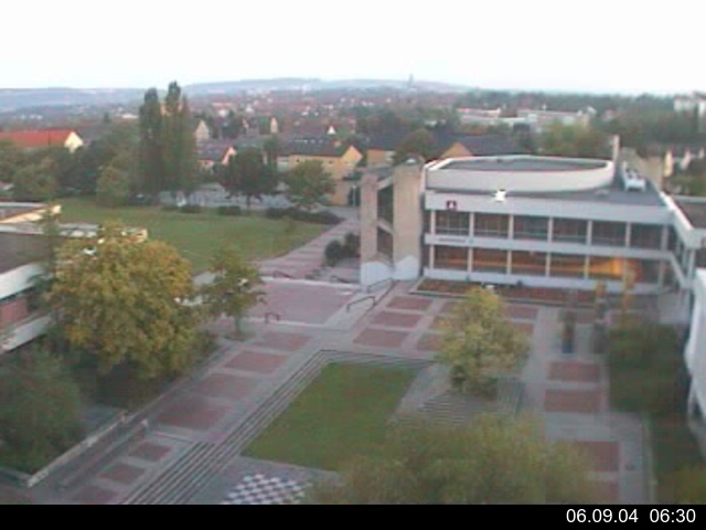 Foto der Webcam: Verwaltungsgeb&auml;ude, Innenhof mit Audimax, H&ouml;rsaal-Geb&auml;ude 1