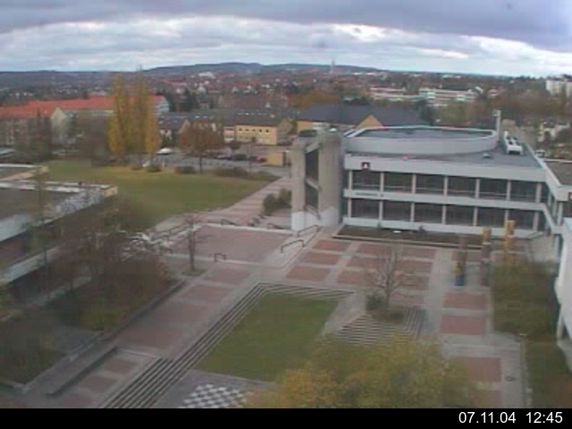 Foto der Webcam: Verwaltungsgeb&auml;ude, Innenhof mit Audimax, H&ouml;rsaal-Geb&auml;ude 1