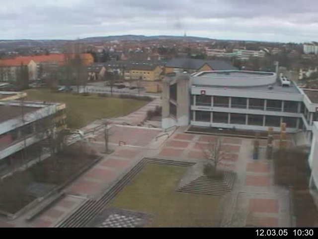 Foto der Webcam: Verwaltungsgeb&auml;ude, Innenhof mit Audimax, H&ouml;rsaal-Geb&auml;ude 1