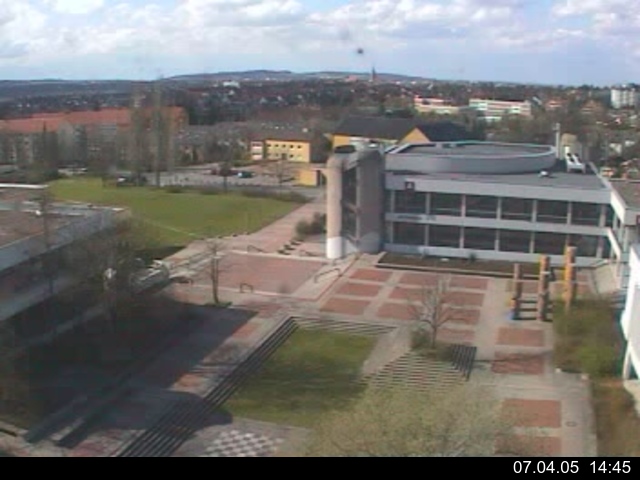 Foto der Webcam: Verwaltungsgeb&auml;ude, Innenhof mit Audimax, H&ouml;rsaal-Geb&auml;ude 1