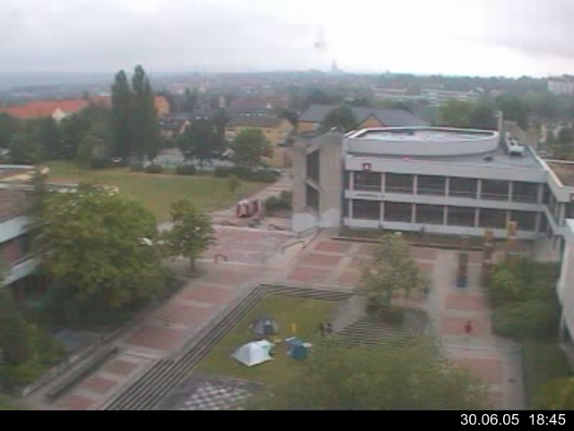 Foto der Webcam: Verwaltungsgeb&auml;ude, Innenhof mit Audimax, H&ouml;rsaal-Geb&auml;ude 1