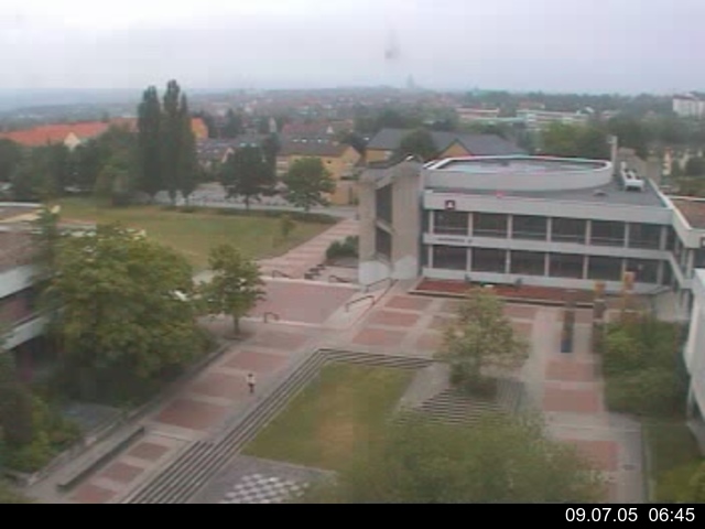 Foto der Webcam: Verwaltungsgeb&auml;ude, Innenhof mit Audimax, H&ouml;rsaal-Geb&auml;ude 1