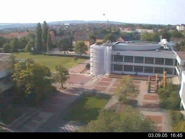 Foto der Webcam: Verwaltungsgeb&auml;ude, Innenhof mit Audimax, H&ouml;rsaal-Geb&auml;ude 1
