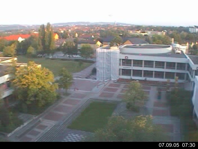 Foto der Webcam: Verwaltungsgeb&auml;ude, Innenhof mit Audimax, H&ouml;rsaal-Geb&auml;ude 1