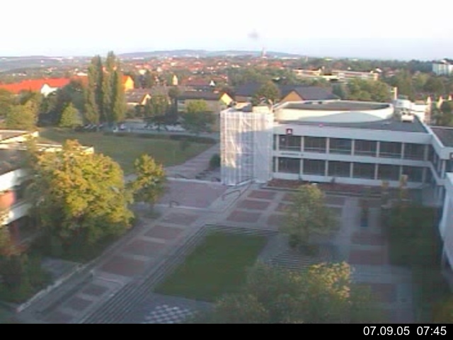 Foto der Webcam: Verwaltungsgeb&auml;ude, Innenhof mit Audimax, H&ouml;rsaal-Geb&auml;ude 1