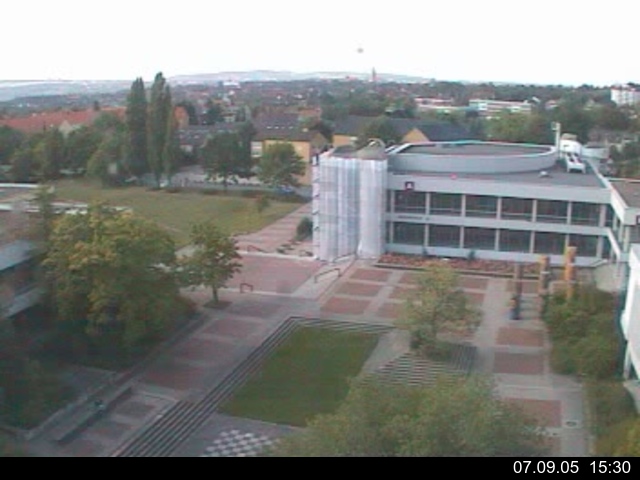 Foto der Webcam: Verwaltungsgeb&auml;ude, Innenhof mit Audimax, H&ouml;rsaal-Geb&auml;ude 1