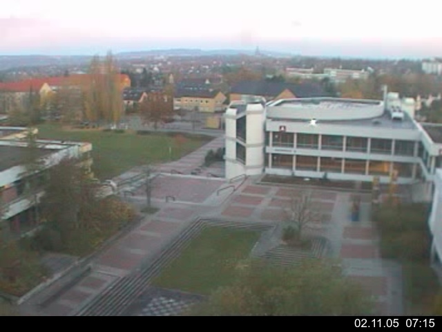 Foto der Webcam: Verwaltungsgeb&auml;ude, Innenhof mit Audimax, H&ouml;rsaal-Geb&auml;ude 1