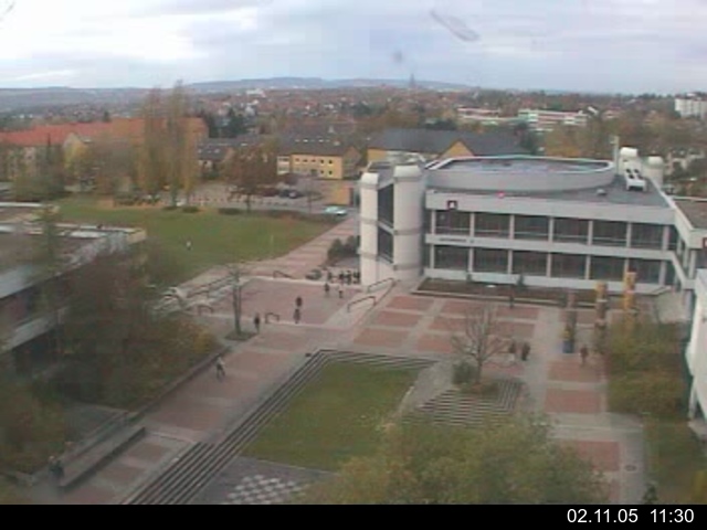 Foto der Webcam: Verwaltungsgeb&auml;ude, Innenhof mit Audimax, H&ouml;rsaal-Geb&auml;ude 1