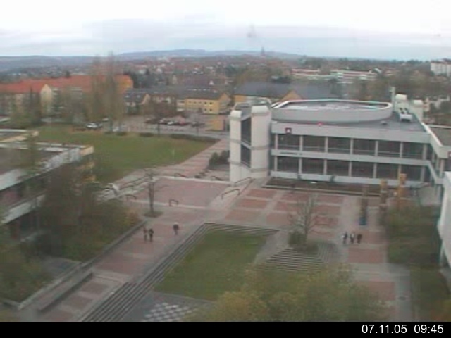 Foto der Webcam: Verwaltungsgeb&auml;ude, Innenhof mit Audimax, H&ouml;rsaal-Geb&auml;ude 1