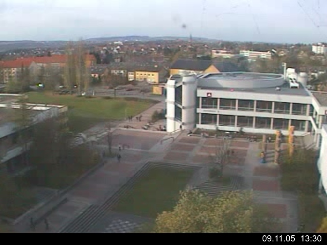 Foto der Webcam: Verwaltungsgeb&auml;ude, Innenhof mit Audimax, H&ouml;rsaal-Geb&auml;ude 1