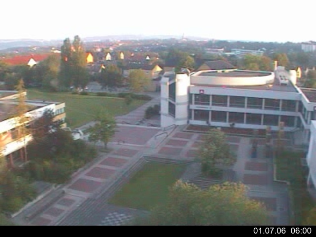 Foto der Webcam: Verwaltungsgeb&auml;ude, Innenhof mit Audimax, H&ouml;rsaal-Geb&auml;ude 1