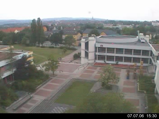 Foto der Webcam: Verwaltungsgeb&auml;ude, Innenhof mit Audimax, H&ouml;rsaal-Geb&auml;ude 1