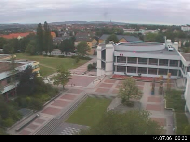 Foto der Webcam: Verwaltungsgeb&auml;ude, Innenhof mit Audimax, H&ouml;rsaal-Geb&auml;ude 1