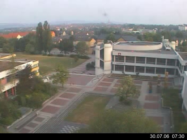 Foto der Webcam: Verwaltungsgeb&auml;ude, Innenhof mit Audimax, H&ouml;rsaal-Geb&auml;ude 1