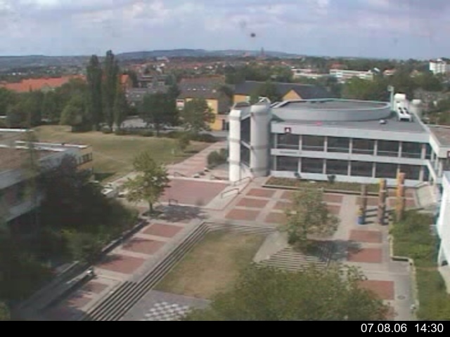 Foto der Webcam: Verwaltungsgeb&auml;ude, Innenhof mit Audimax, H&ouml;rsaal-Geb&auml;ude 1