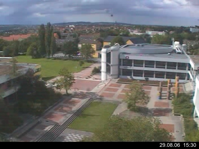 Foto der Webcam: Verwaltungsgeb&auml;ude, Innenhof mit Audimax, H&ouml;rsaal-Geb&auml;ude 1