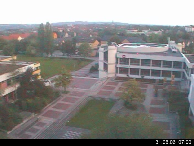 Foto der Webcam: Verwaltungsgeb&auml;ude, Innenhof mit Audimax, H&ouml;rsaal-Geb&auml;ude 1